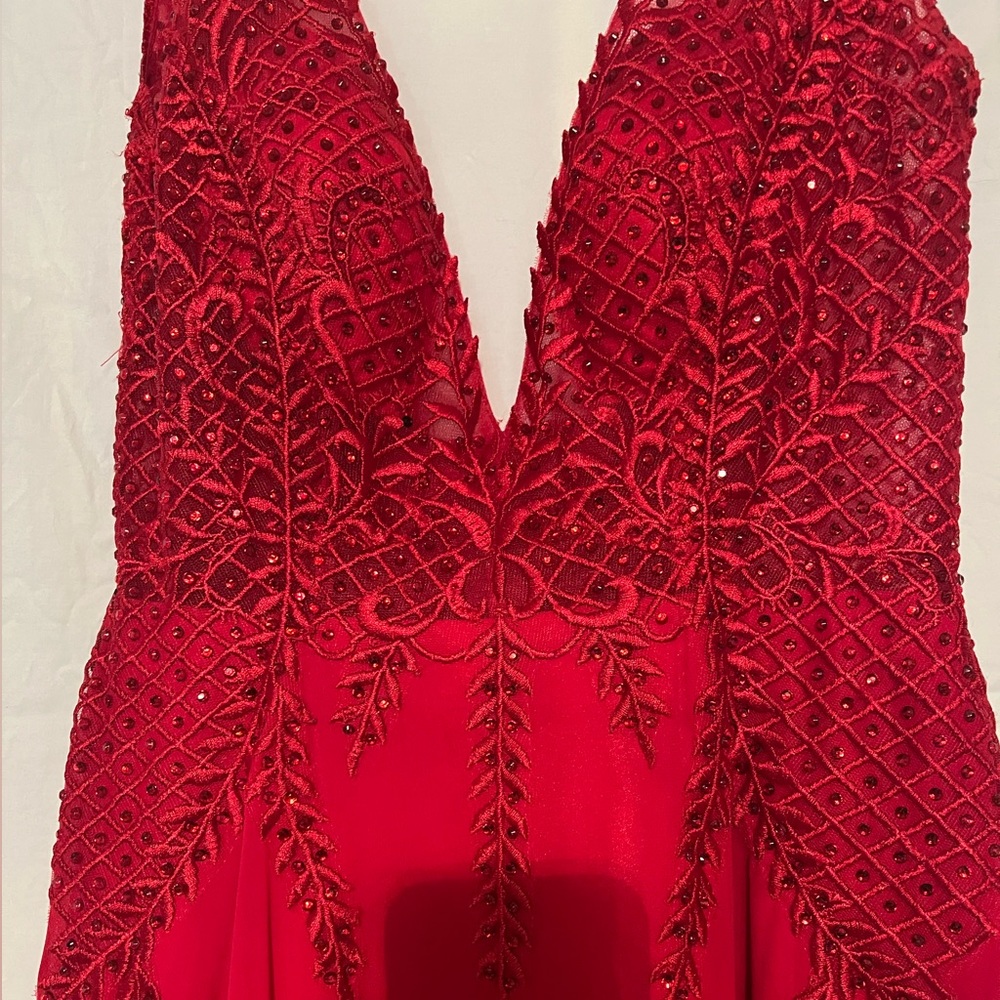 PROM DRESS - Picture 5 of 6